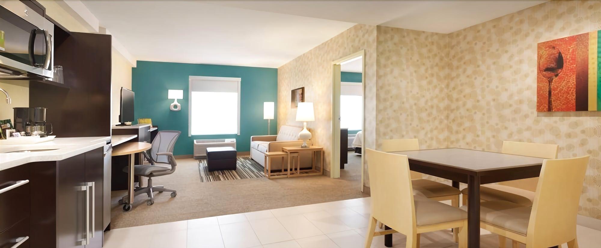 Home2 Suites By Hilton El Paso Airport Екстер'єр фото