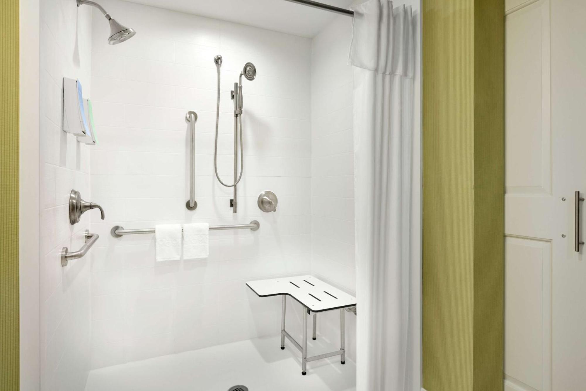 Home2 Suites By Hilton El Paso Airport Екстер'єр фото
