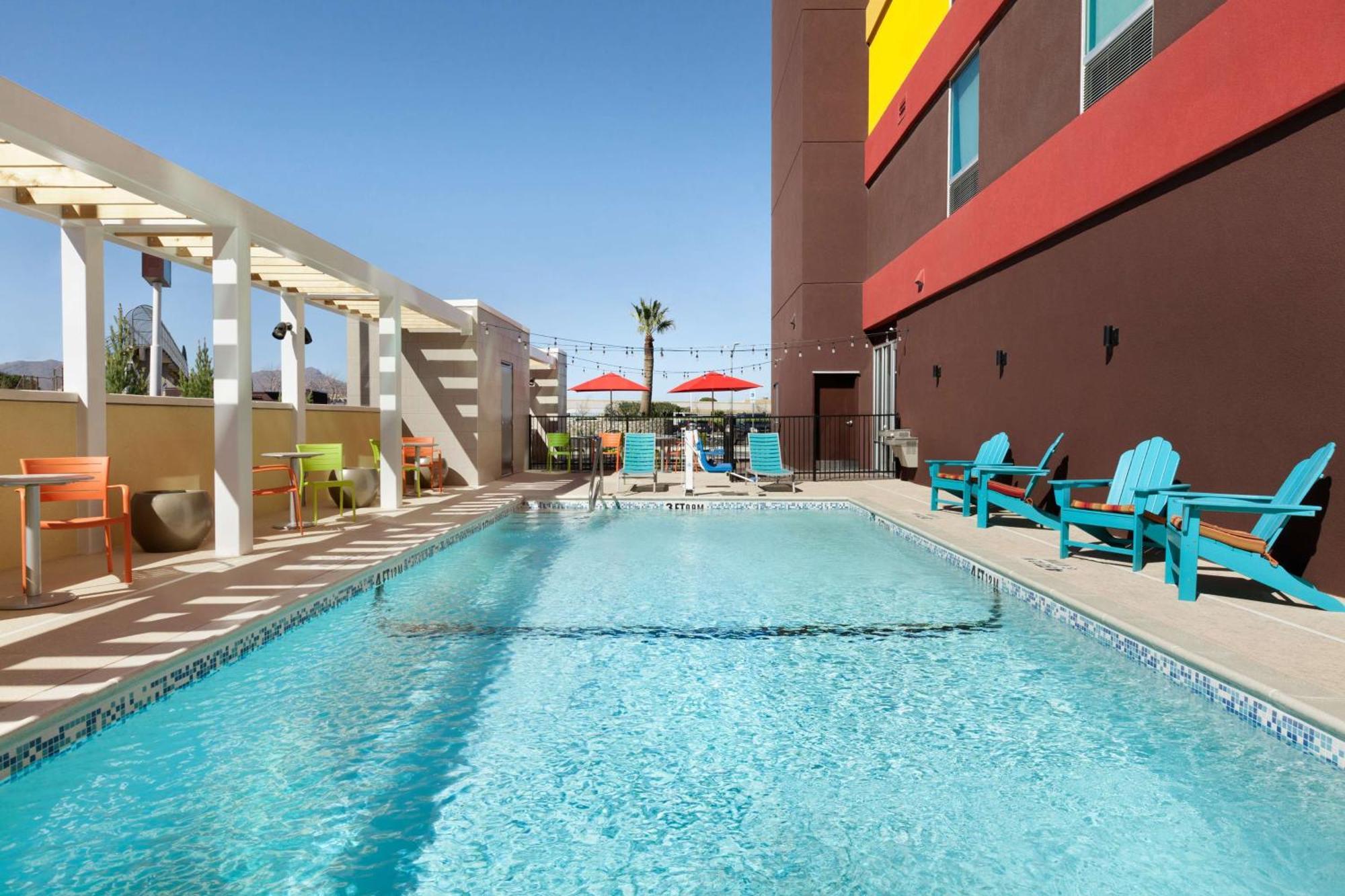 Home2 Suites By Hilton El Paso Airport Екстер'єр фото